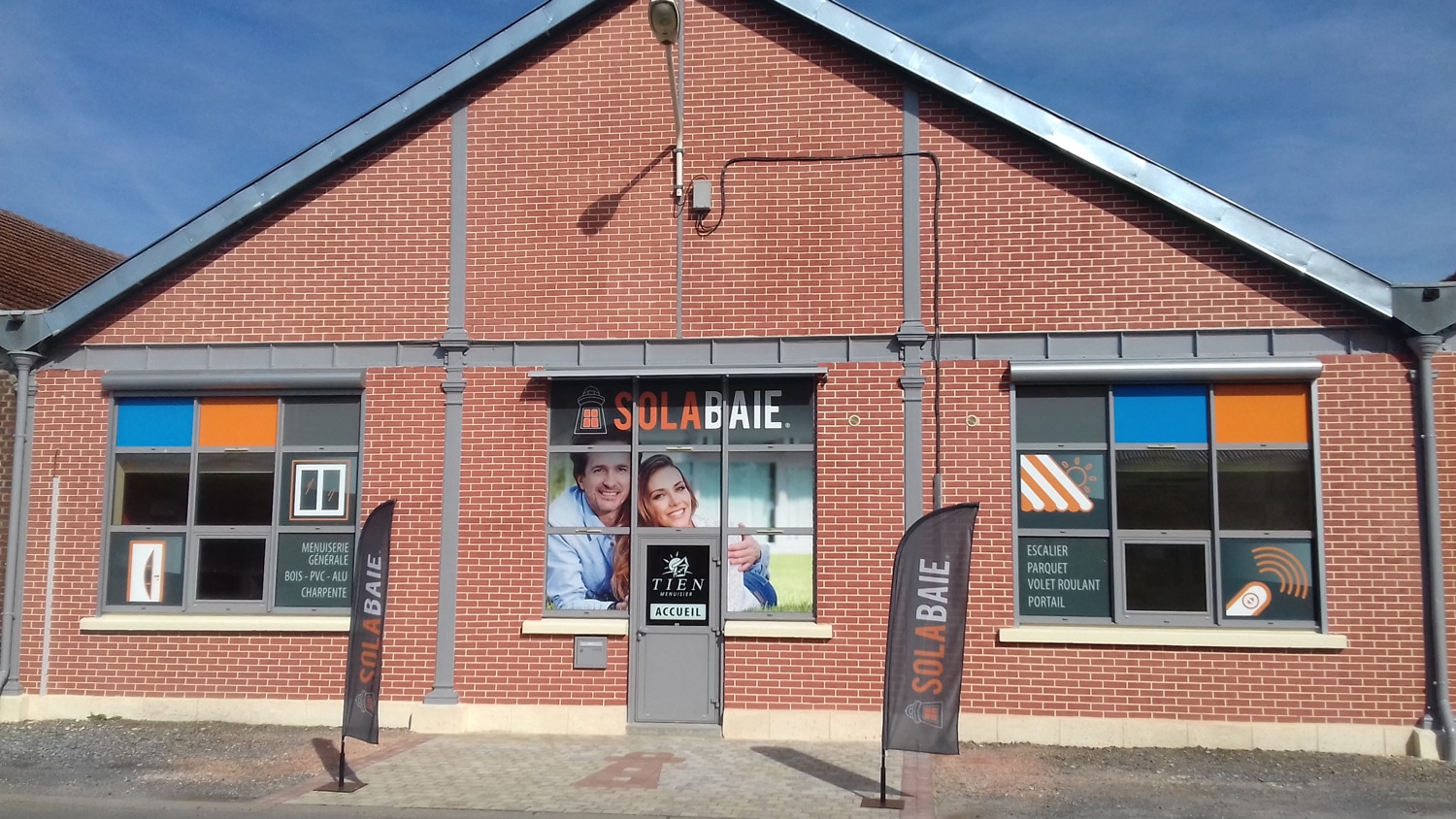 Votre installateur de fenêtres, portes et volets Solabaie à La Fère