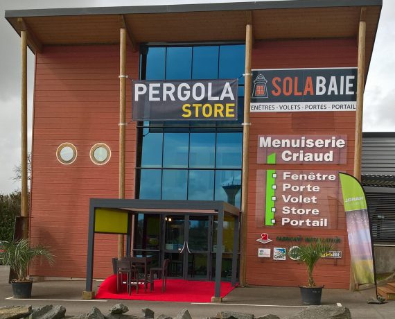 Devanture de votre installateur Solabaie Menuiserie Criaud