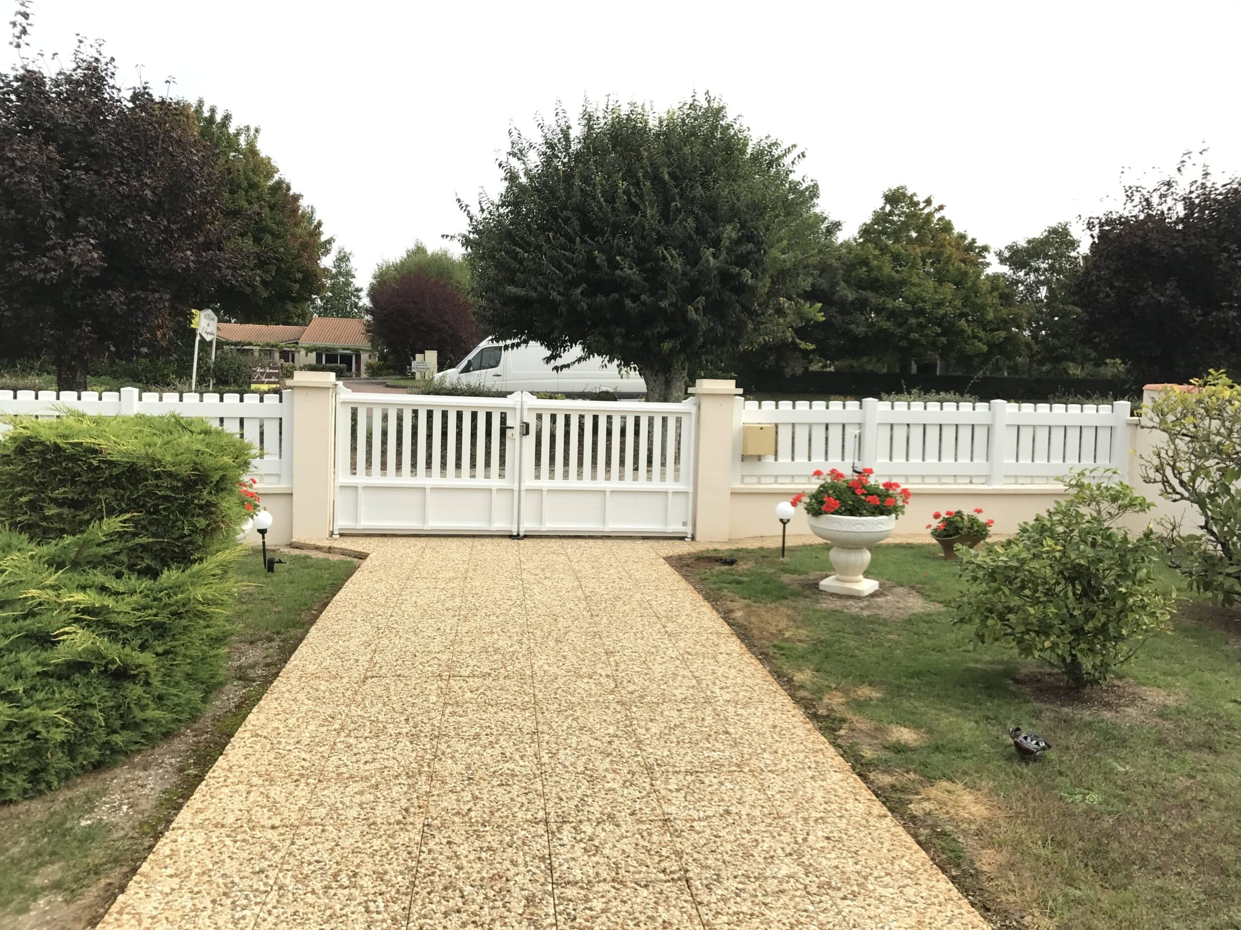 cloture pvc niort