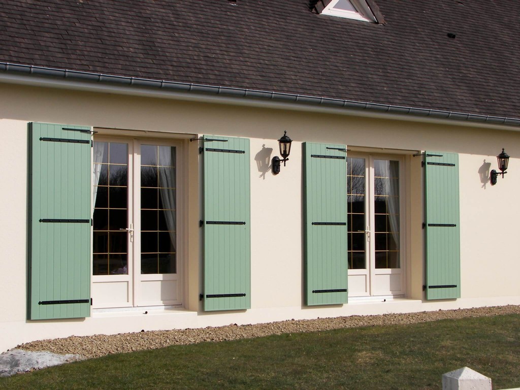 volets-battants-aluminium-couleur-verte