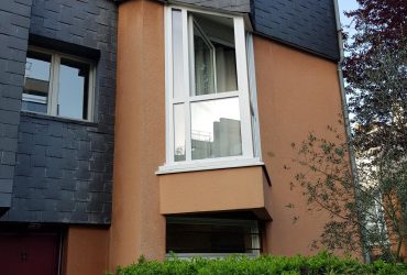 Menuiseries PVC Composium installées par D'Eco Ouest à Rueil-Malmaison