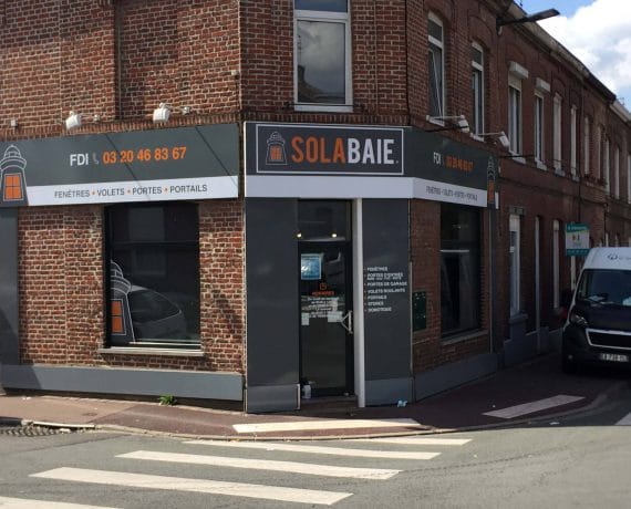 Devanture du magasin de votre installateur Solabaie FDI à Tourcoing