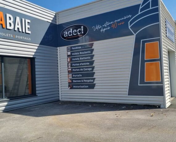 Magasin Solabaie de la Roche-sur-Yon la menuiserie ADECI